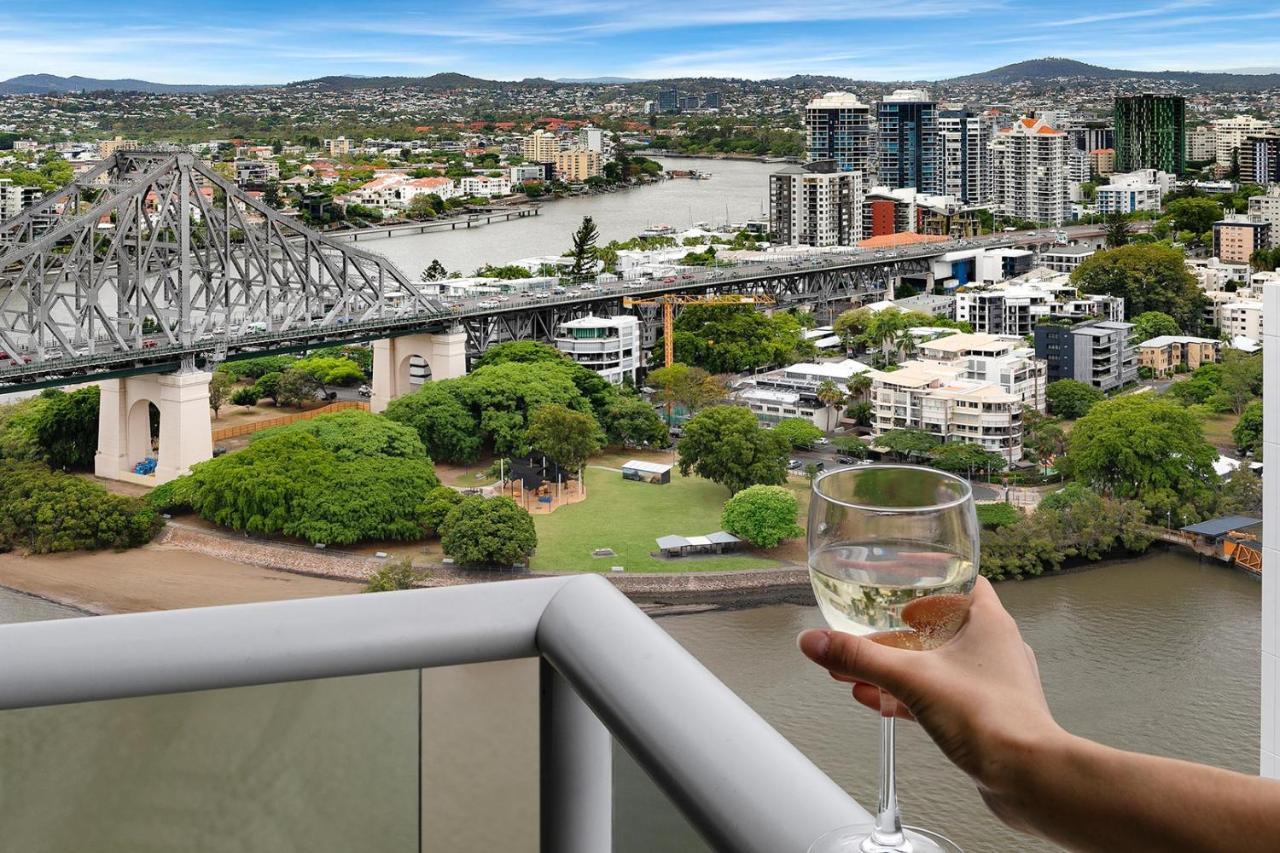 Amazing River View - 3 Bedroom Apartment - Brisbane Cbd - Netflix - Fast Wifi - Carpark Екстериор снимка