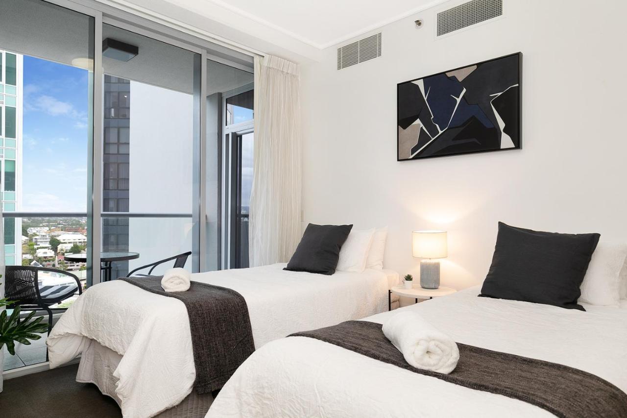 Amazing River View - 3 Bedroom Apartment - Brisbane Cbd - Netflix - Fast Wifi - Carpark Екстериор снимка