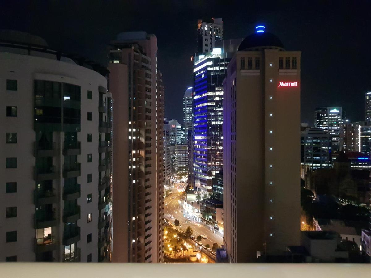 Amazing River View - 3 Bedroom Apartment - Brisbane Cbd - Netflix - Fast Wifi - Carpark Екстериор снимка